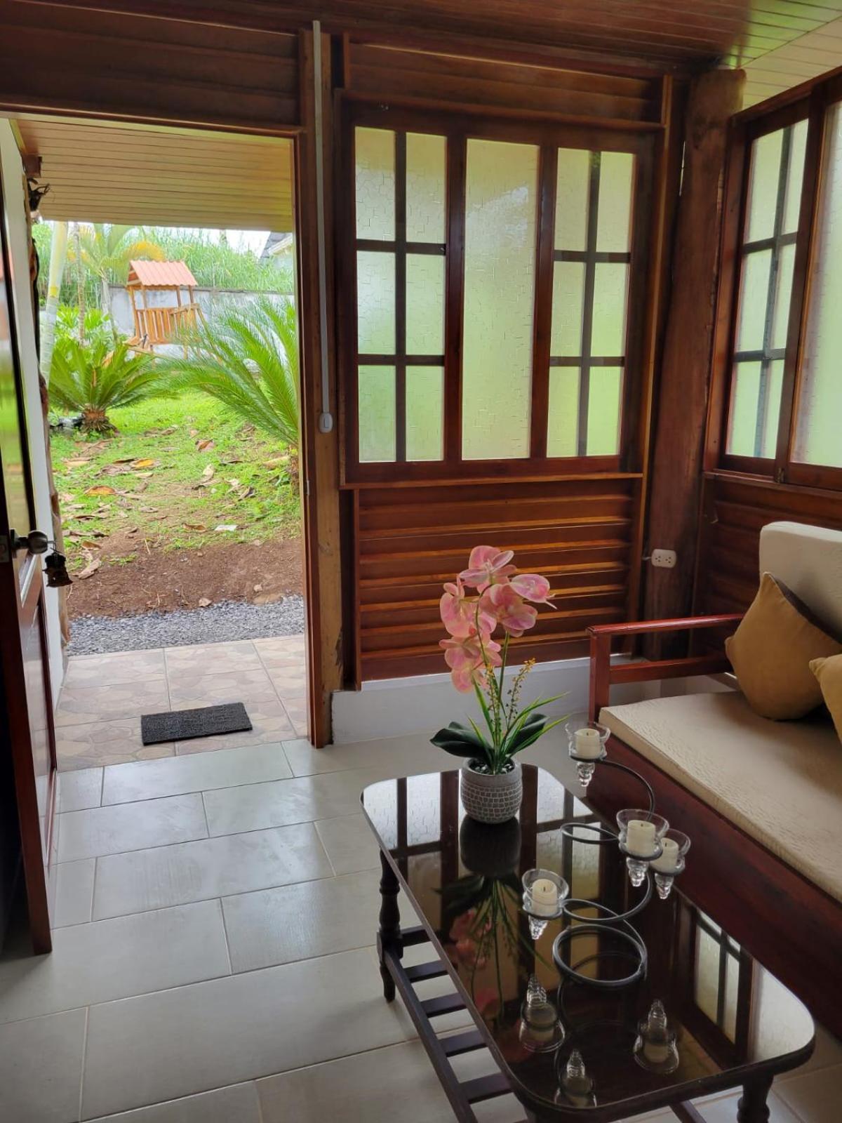 La Casa De La Abuela Villa Sucua Екстериор снимка
